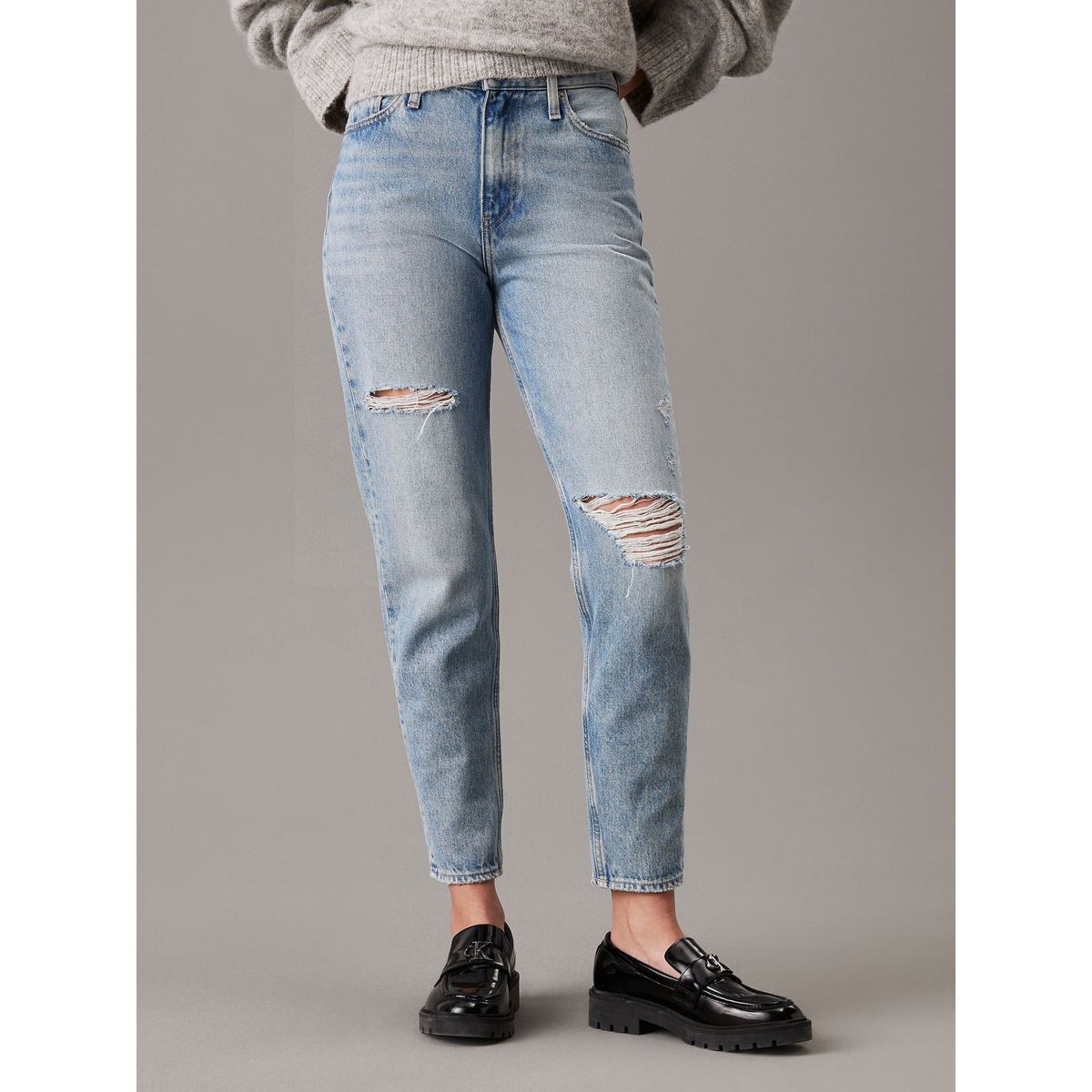 CALVIN KLEIN - JEAN MOM JEAN