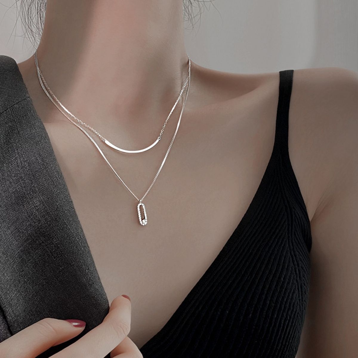 TIOZONEY - Collar de mujer con forma de arco