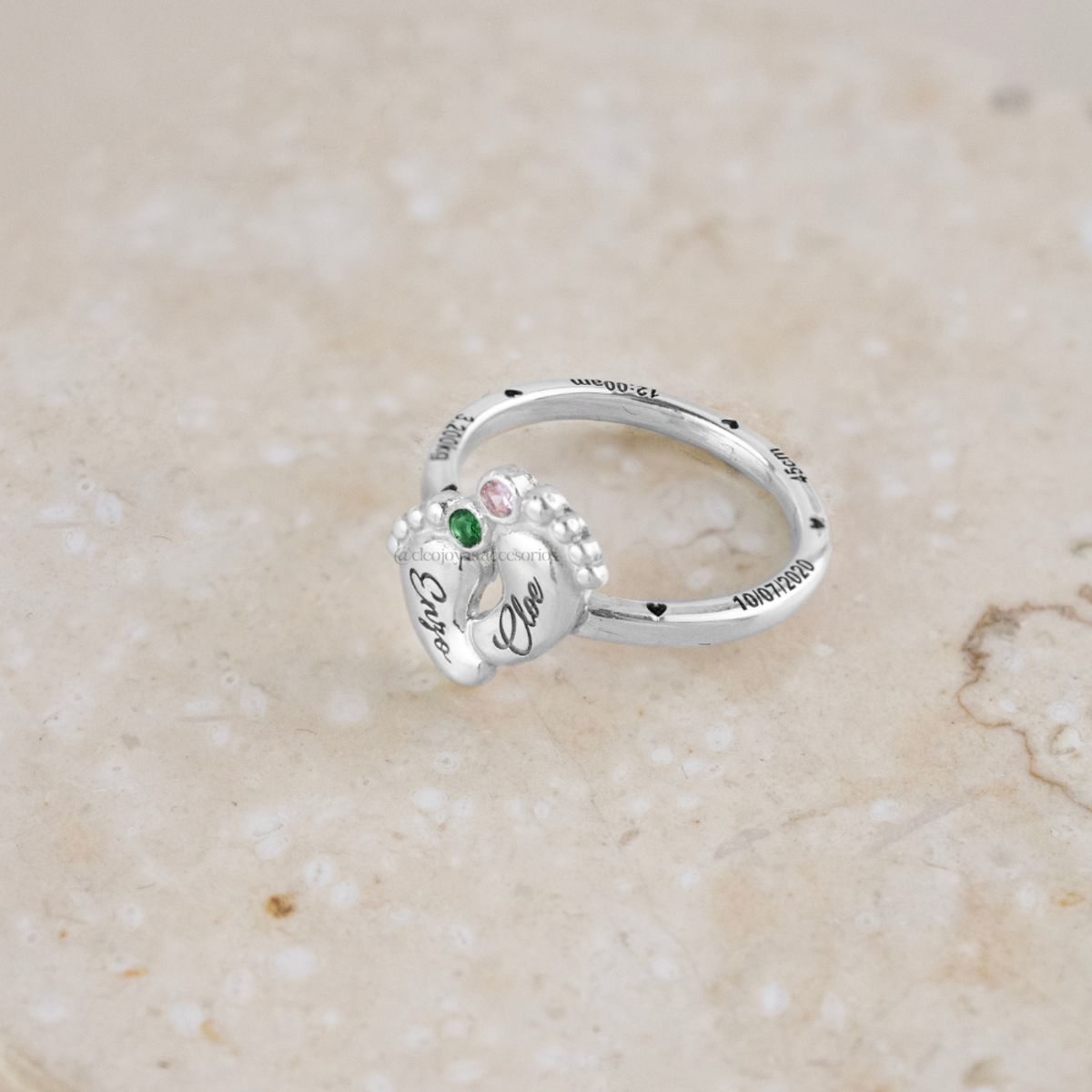 CLEO JOYAS & ACCESORIOS - Anillo Piecitos Plata Grabado