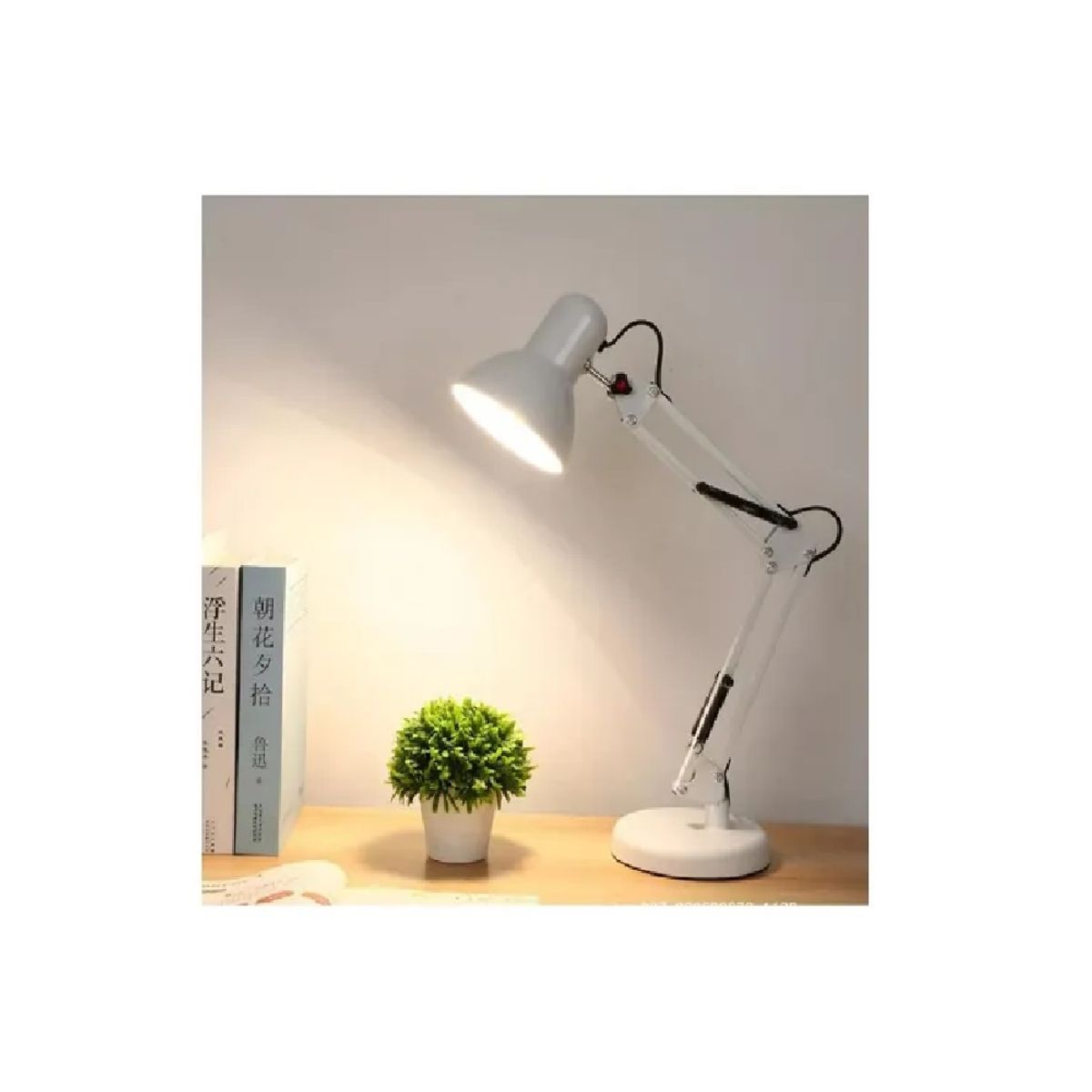 OTTOWARE - Lámpara Articulada Para Escritorio