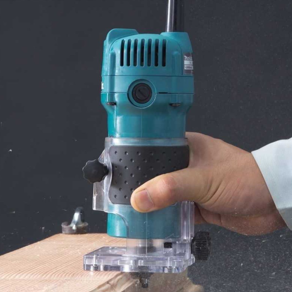 MAKITA - Fresadora Recortadora 1/4" 530W Makita 3709