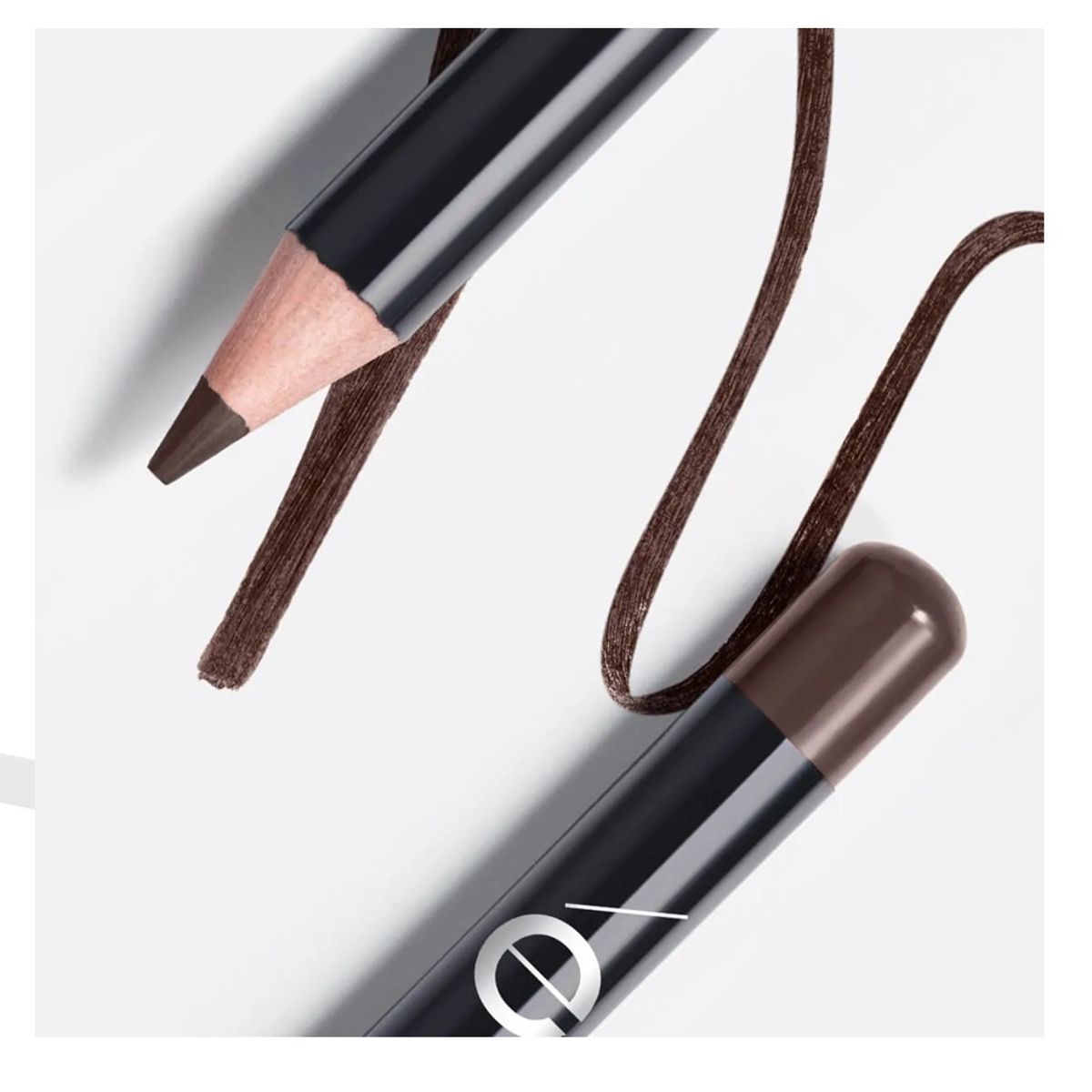 ESIKA - Lápiz Delineador de Cejas Cafe Auténtico ESIKA