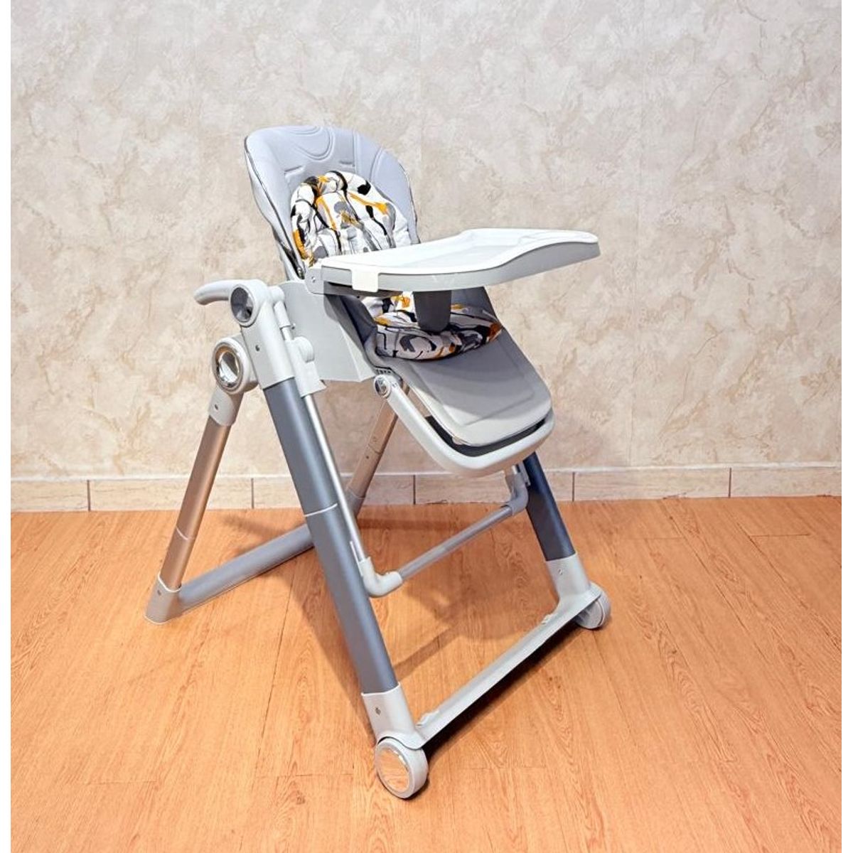 GENERICO - SILLA DE COMER PARA BEBE MX-007 GRIS