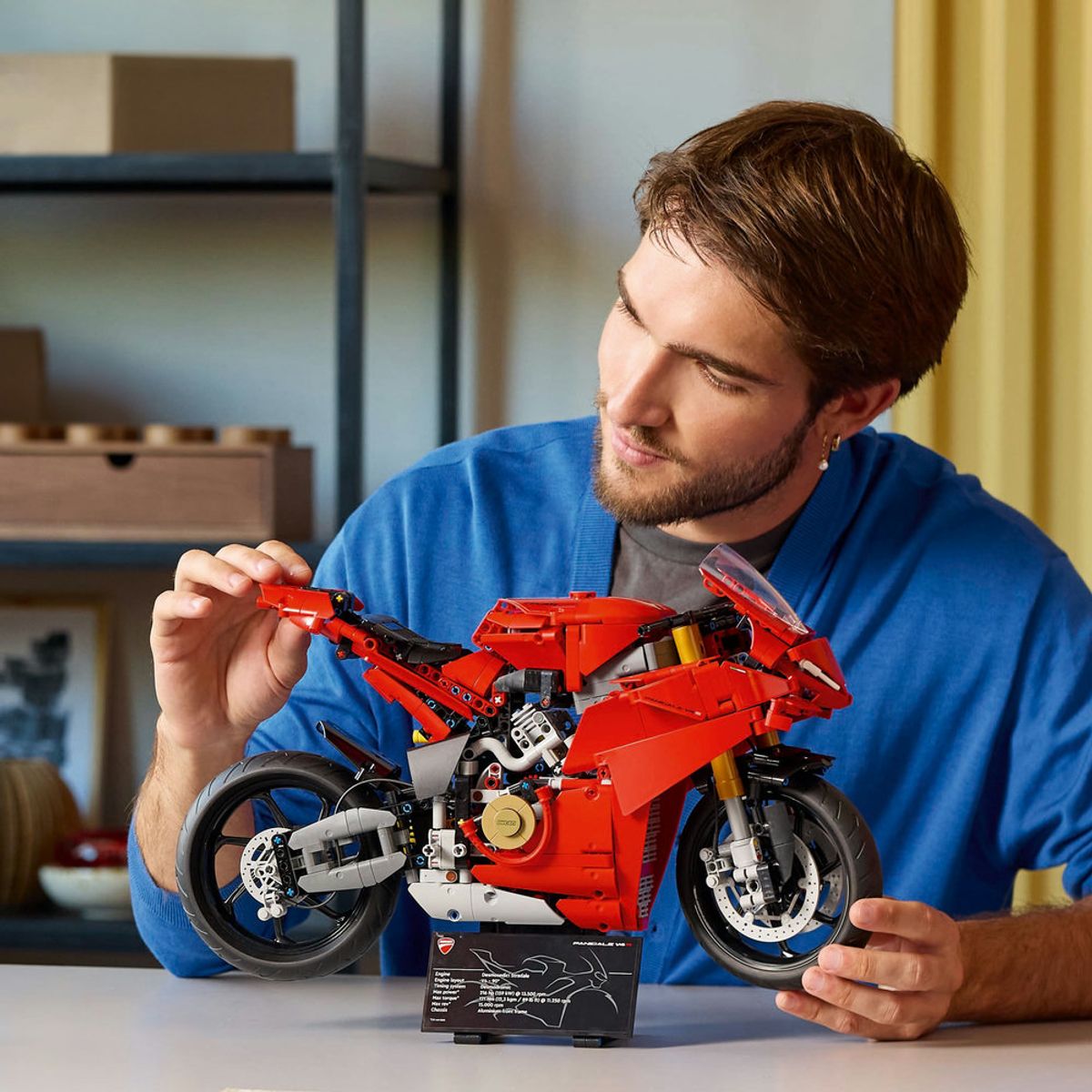 LEGO - LEGO 42202 Moto Ducati Panigale V4 S