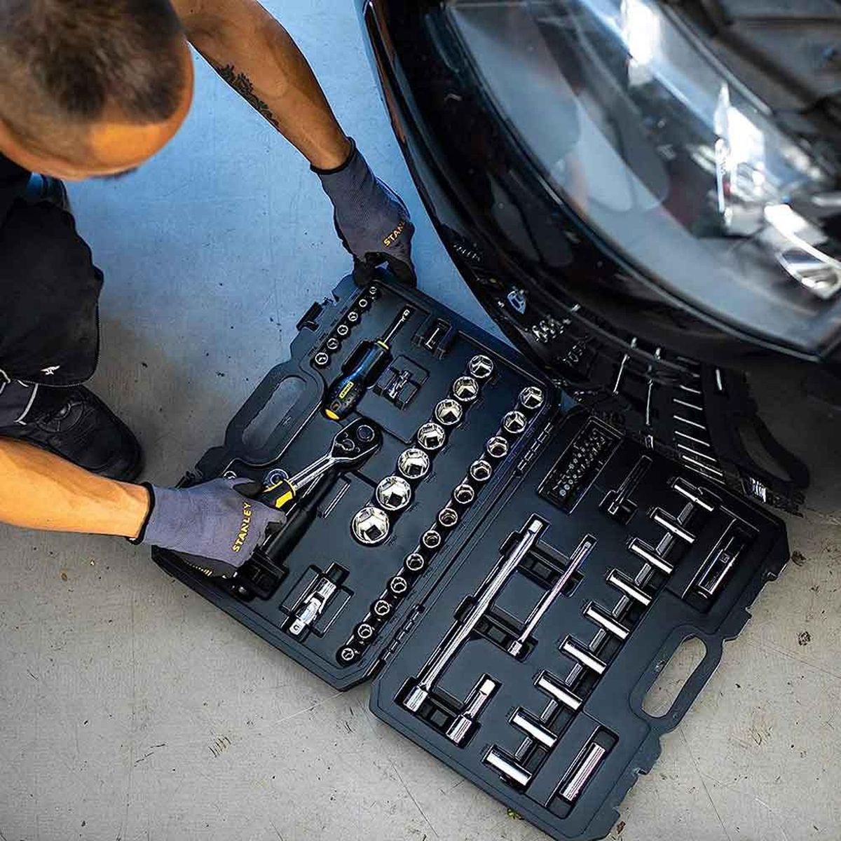 STANLEY - Juego de Herramientas 1/4" - 1/2" 72 Piezas Stanley STMT82831-LA