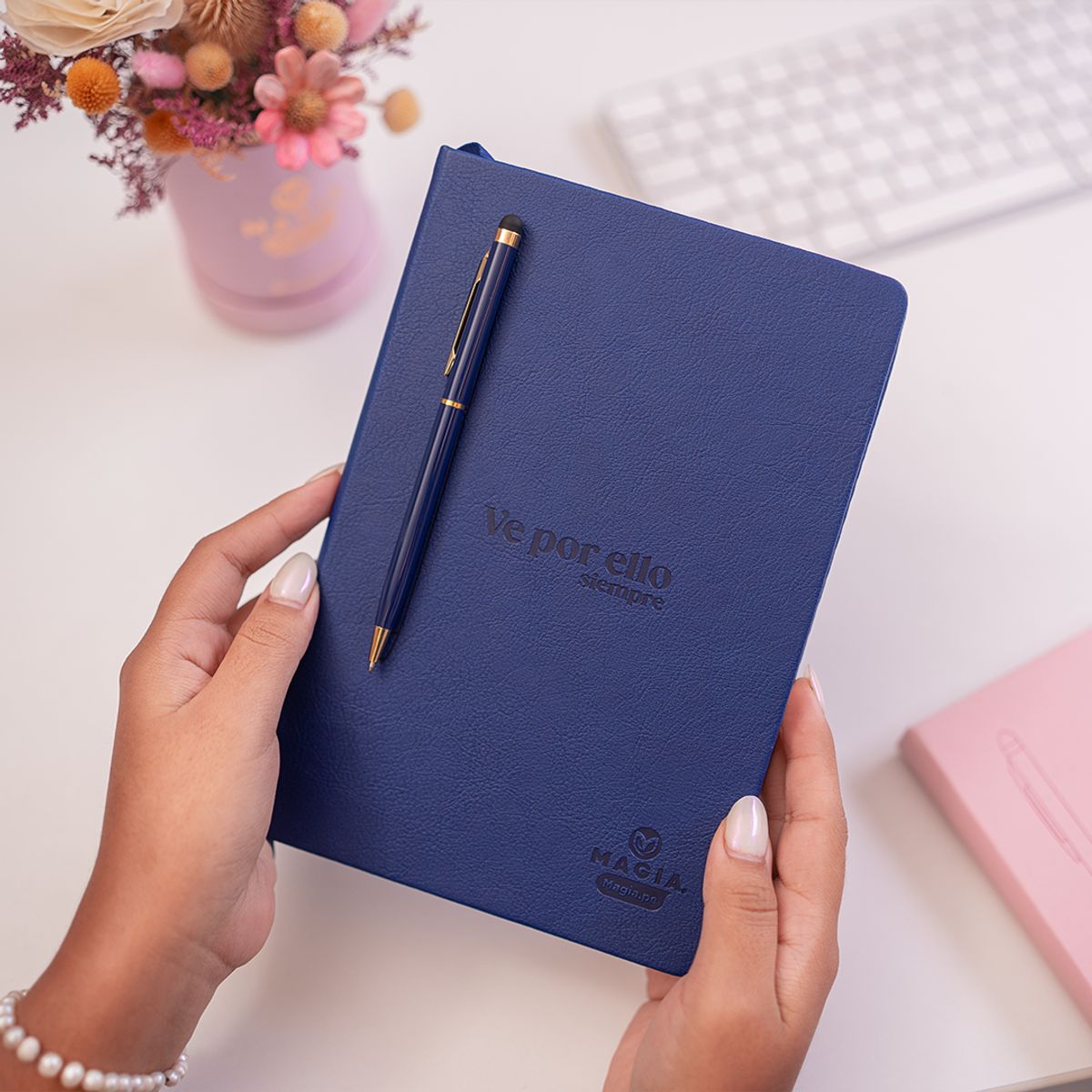 MAGIA PE - Cuaderno de Apuntes  Azul -Magia.pe