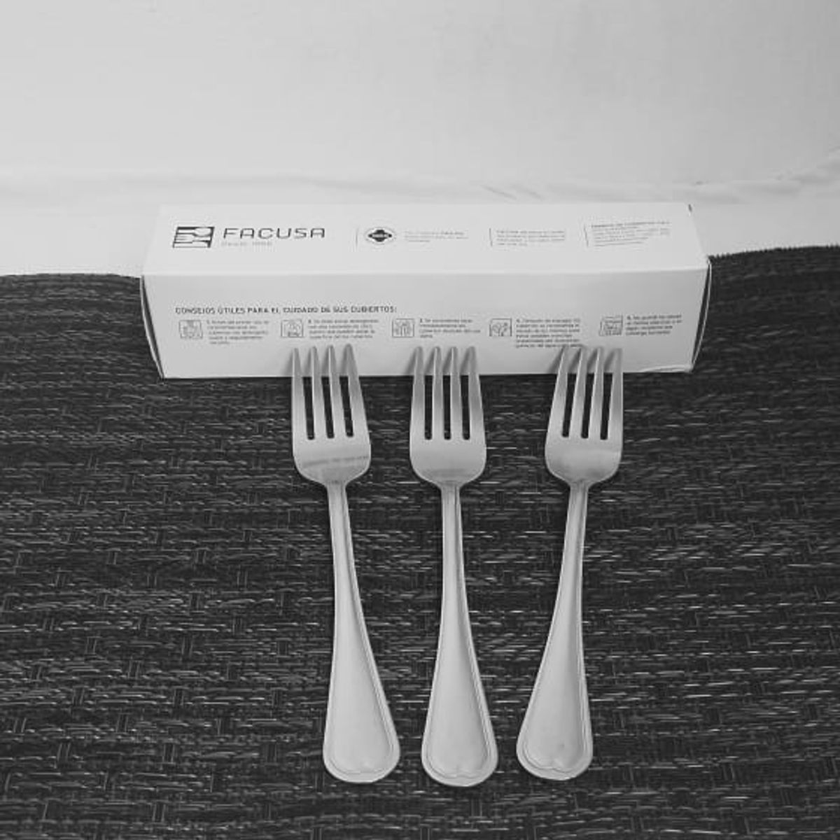 FACUSA - TENEDOR FACUSA X12 PIEZAS MODELO 460 ACERO INOXIDABLE PESADO