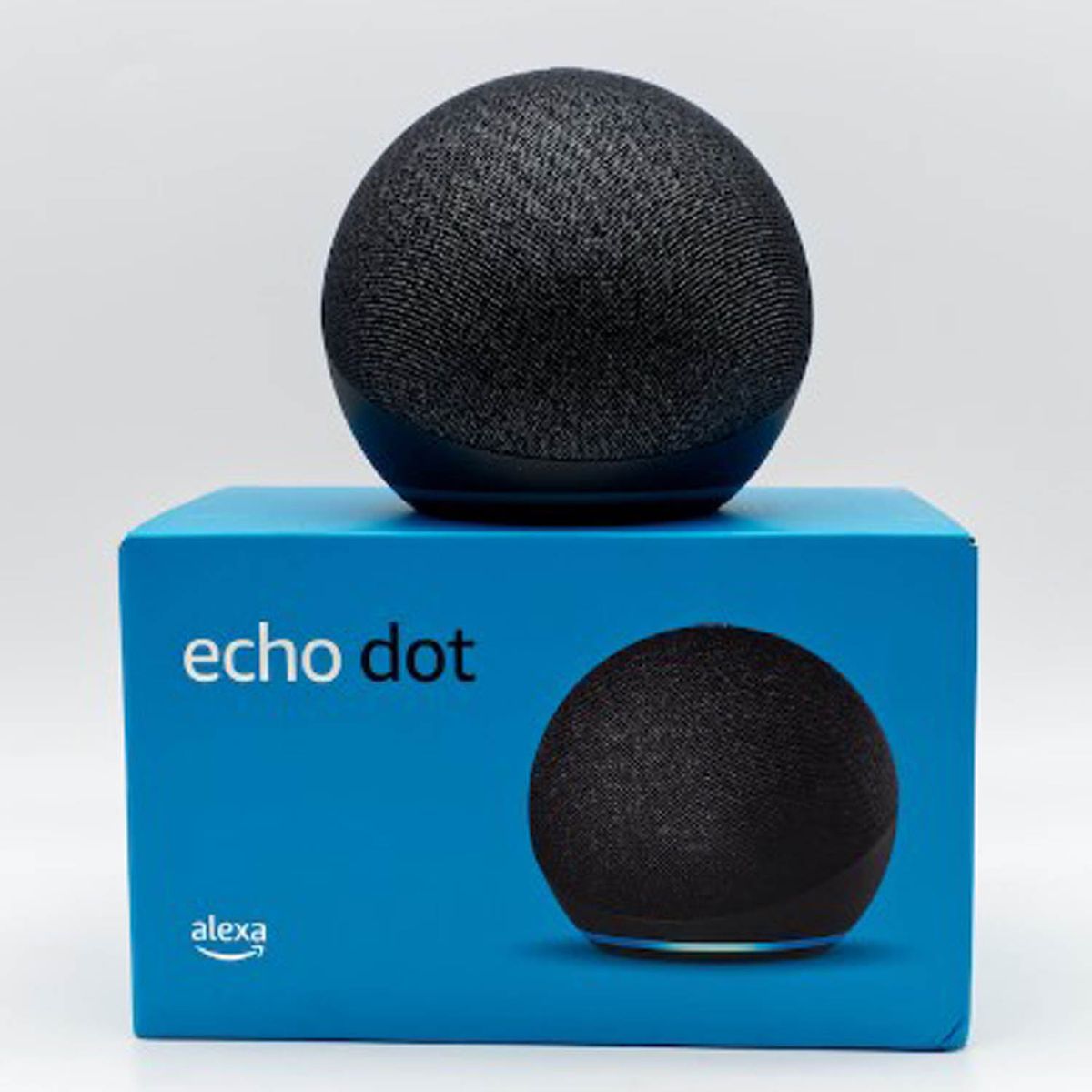 AMAZON - Parlante Altavoz Inteligente Echo Dot 5ta GenAlexa Bluetooth Negro