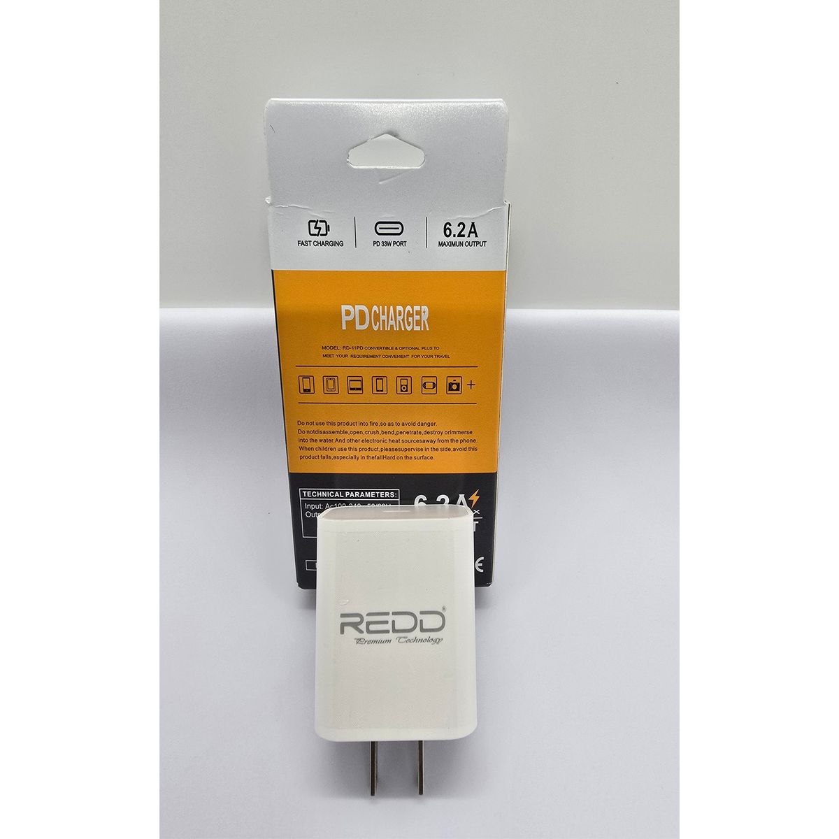 GENERICO - CARGADOR DADO REDD PD FAST CHARGER 33W