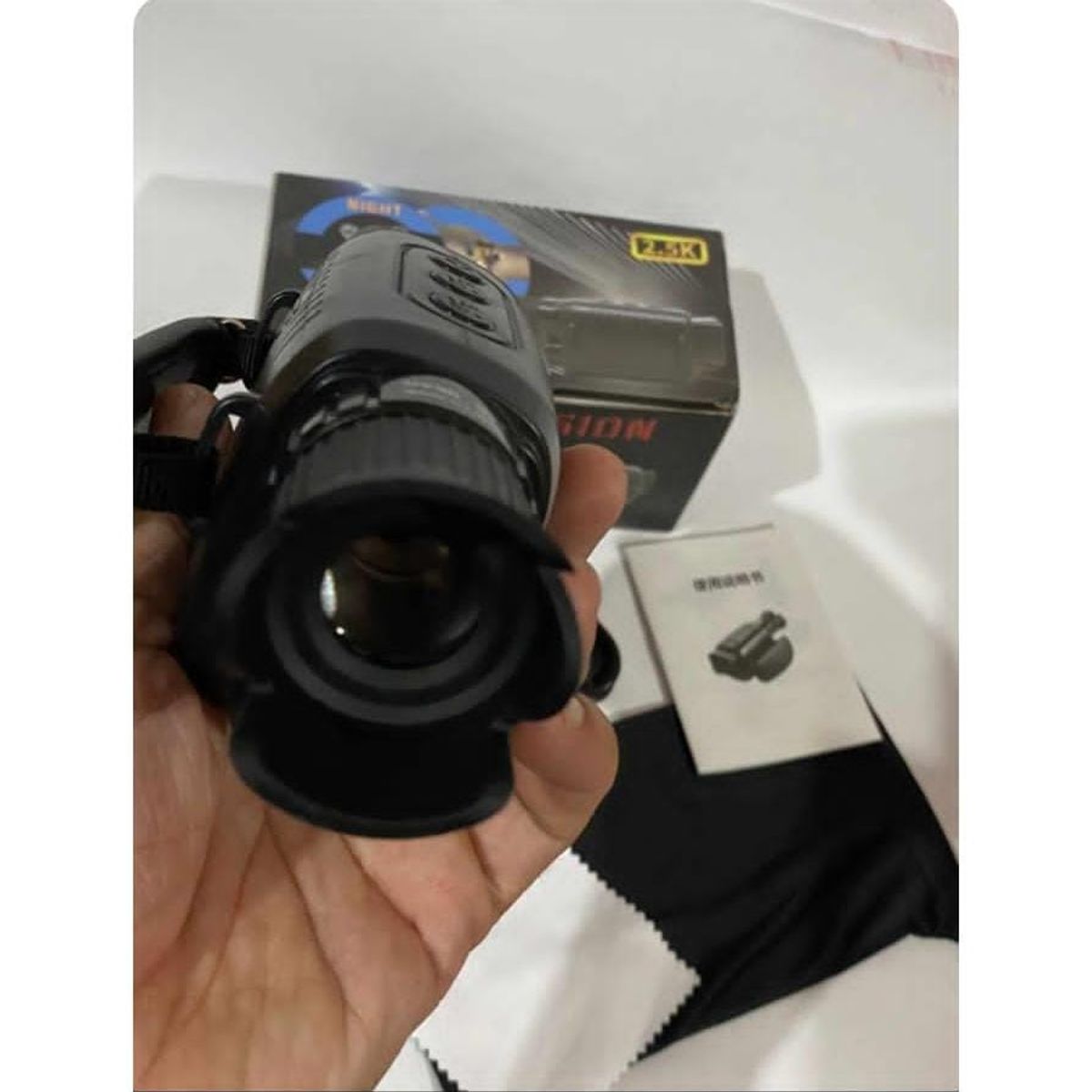 GENERICO - MONOCULAR CON CAMARA DE VISION NOCTURNA Y GRABADORA 4K ZOOM5X R7