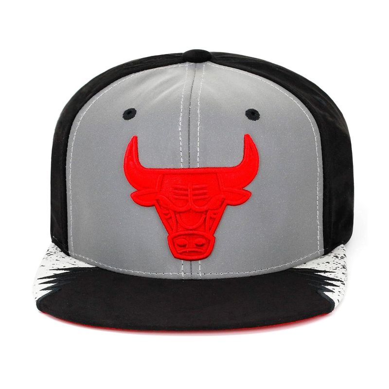 MITCHELL & NESS - GORRA MITCHELL & NESS NBA DAY 5 SNAPBACK BULLS HHSS1102-CBUYYPPPGYBK