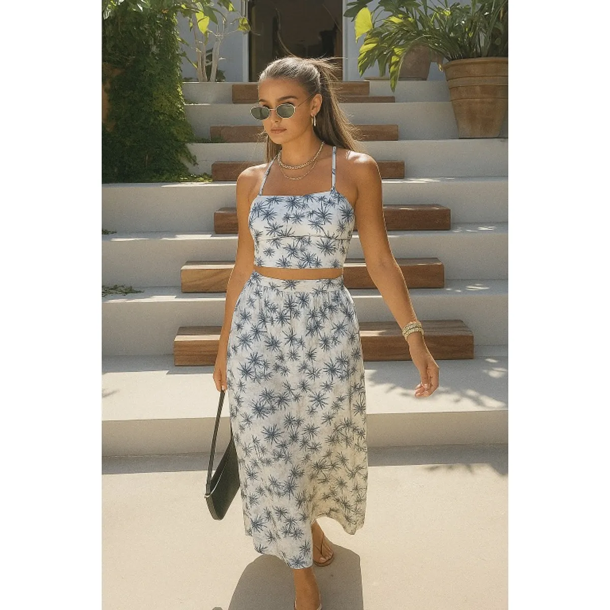 AMA OUTFITTERS - SET TOP  DRAPEADO Y FALDA EN A JACOBS