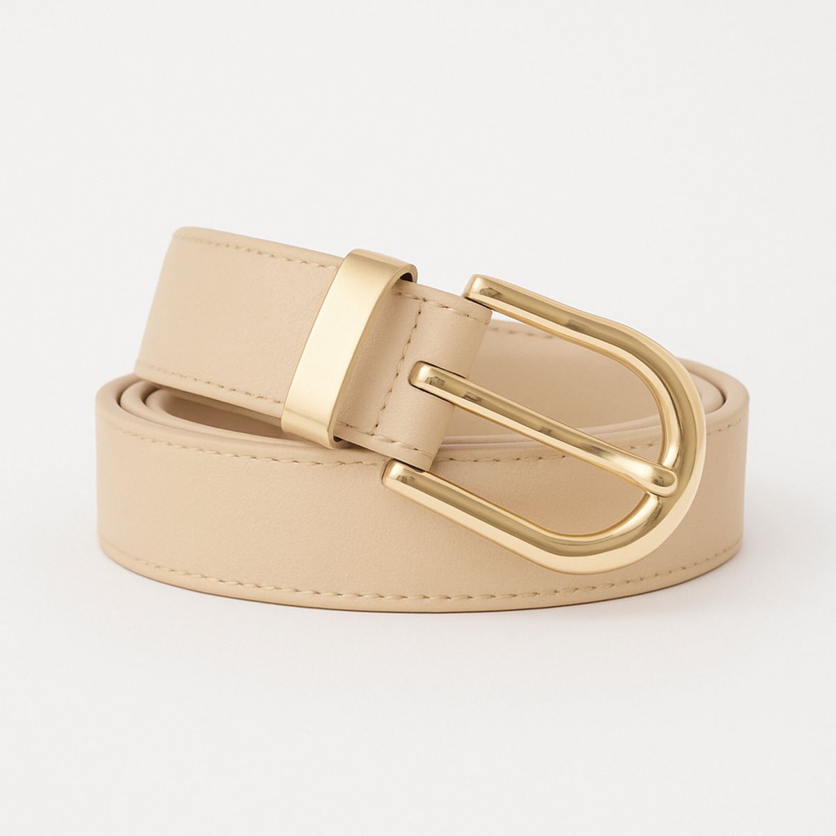 GENERICO - CORREA ARENA CLASICO CON HEBILLA DORADA