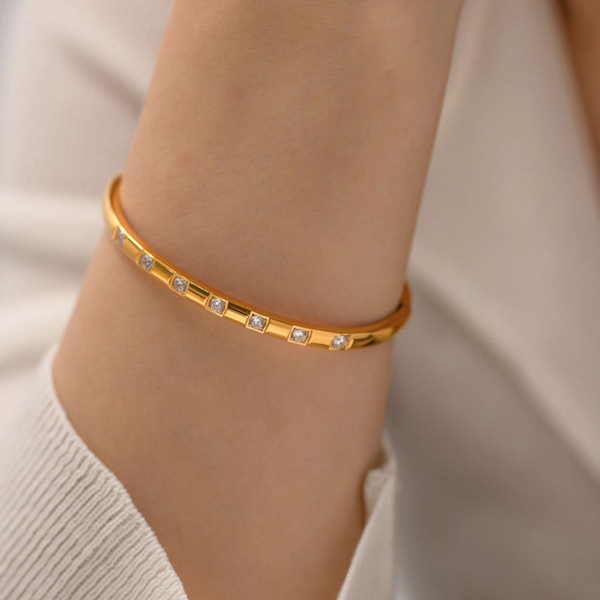 GENERICO - Brazalete Puñera Destellos Waterproof