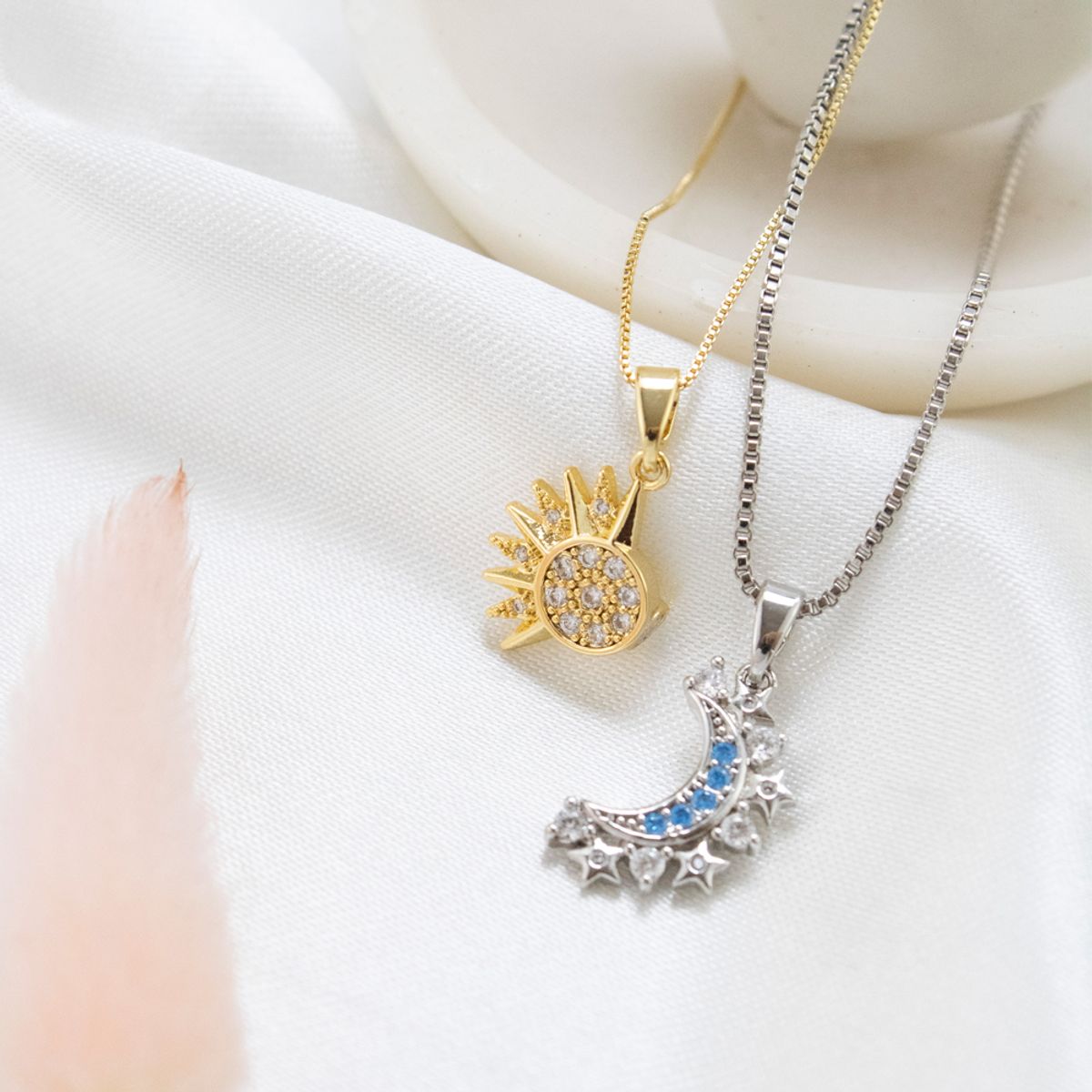 CLEO JOYAS & ACCESORIOS - Set Collares Sol y Luna Acero