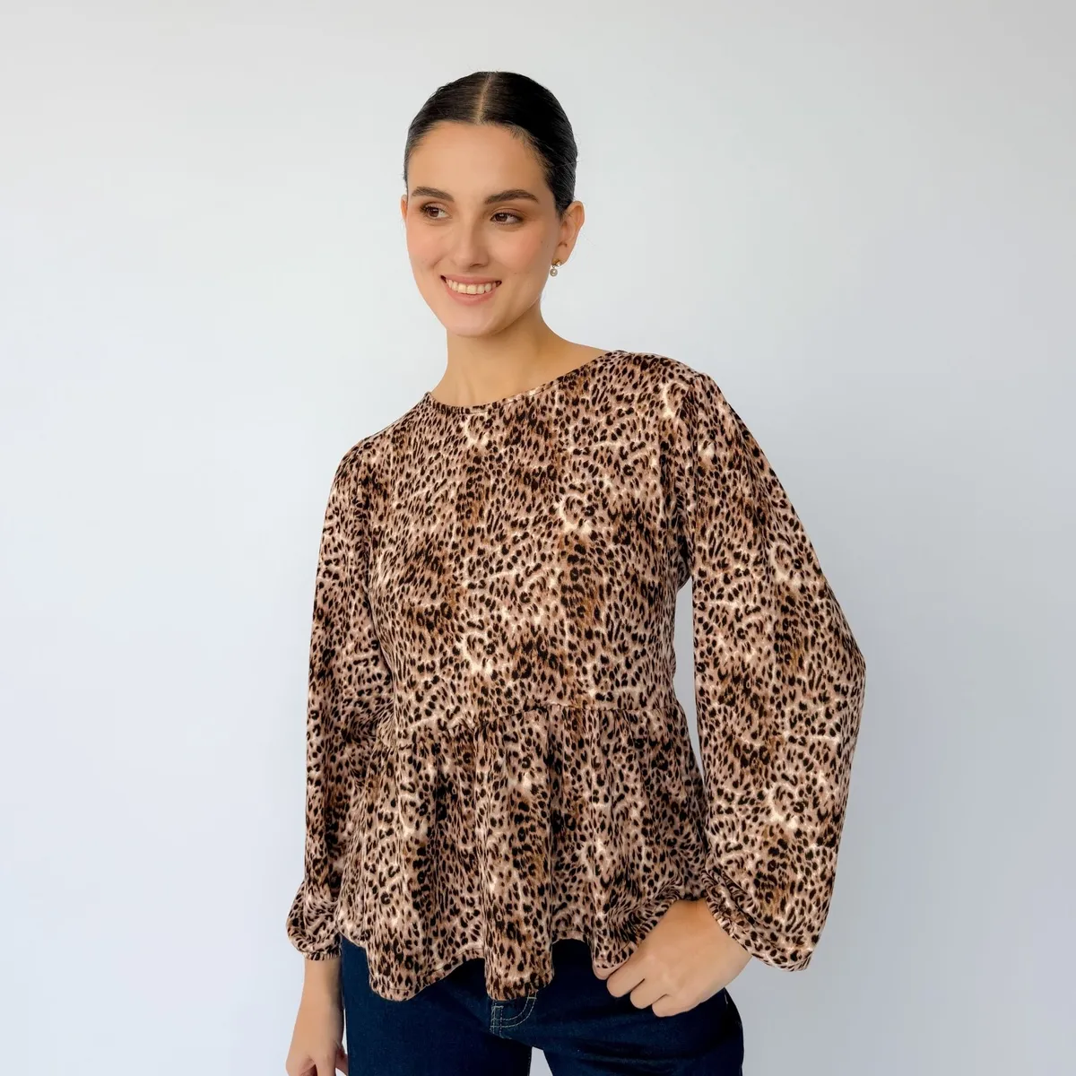 INTROSPECTIVA MODA - BLUSA PEPLUM MODELO SICILIA