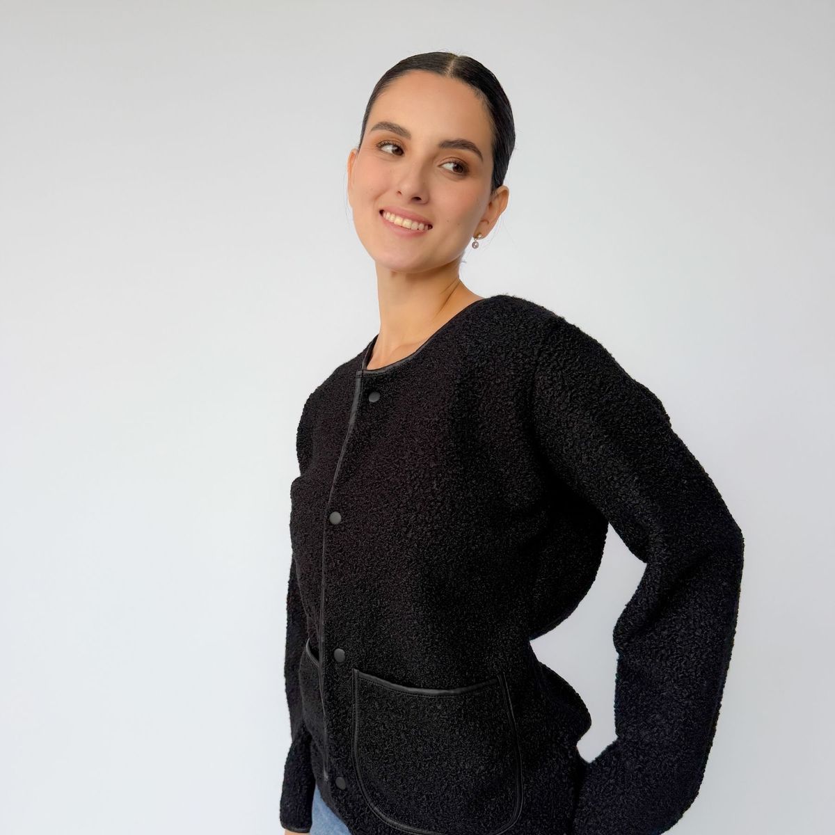 INTROSPECTIVA MODA - CASACA CASUAL CON BOLSILLO MODELO GIULIA