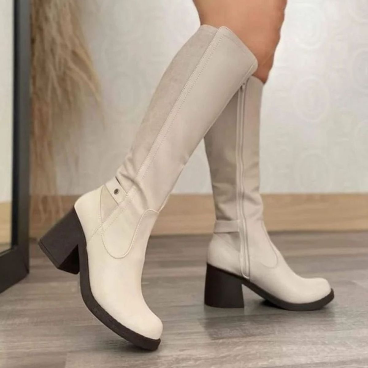 GENERICO - bota mujer moderna taco 5 cm.-