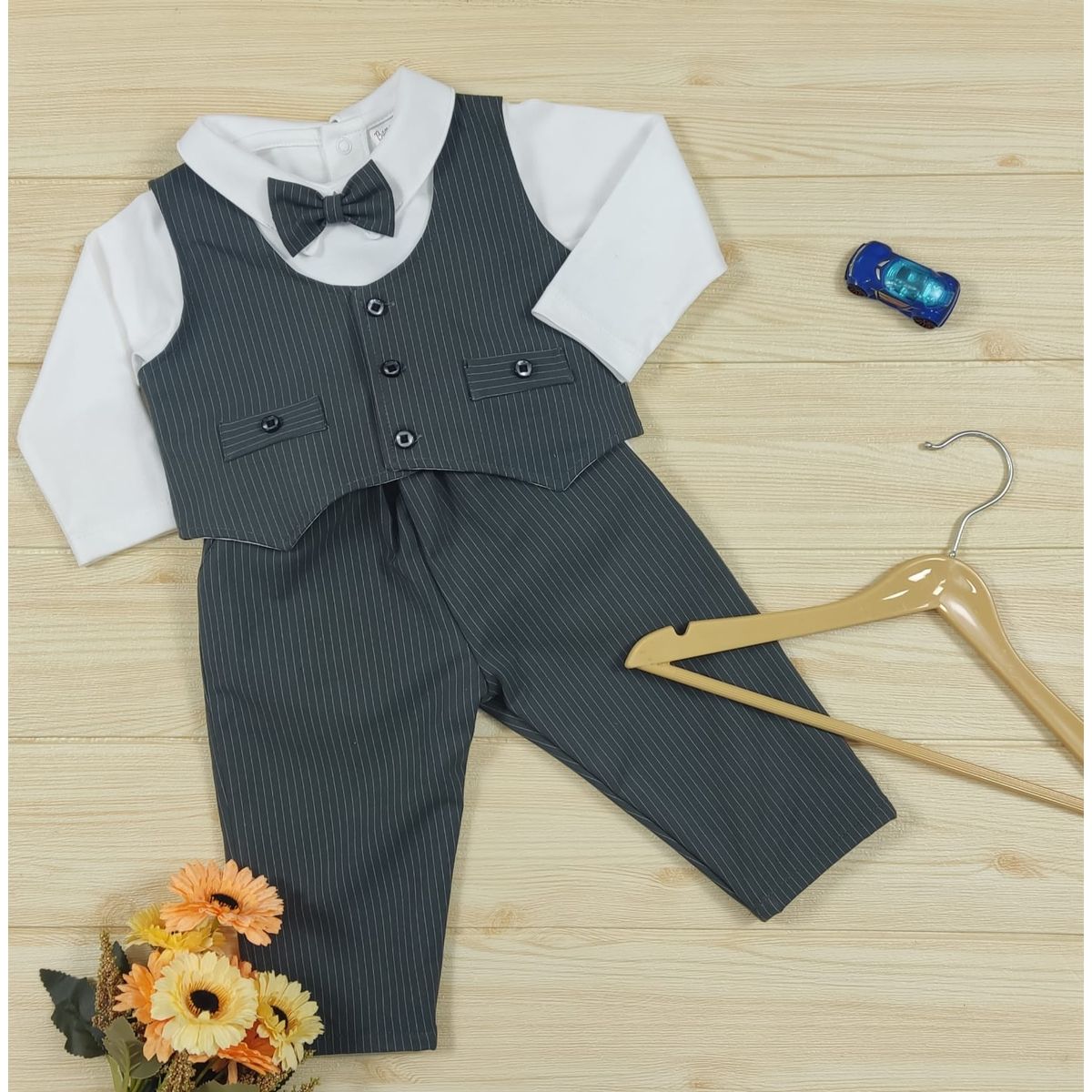 BANNITAS - Terno de niño verde a rayas
