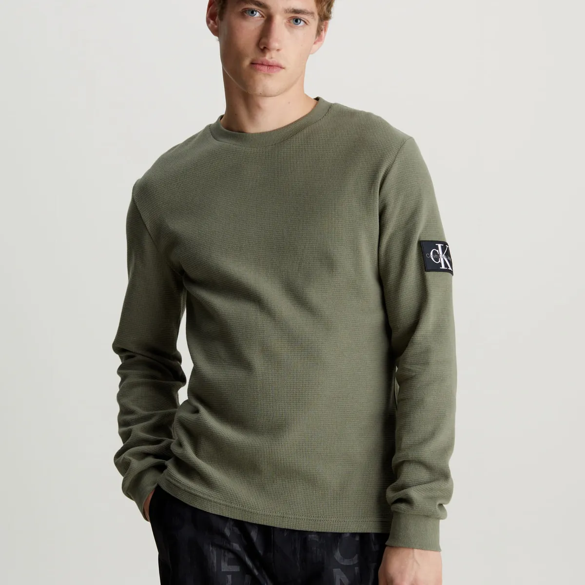 CALVIN KLEIN - T-SHIRT M/L PARA HOMBRES CK