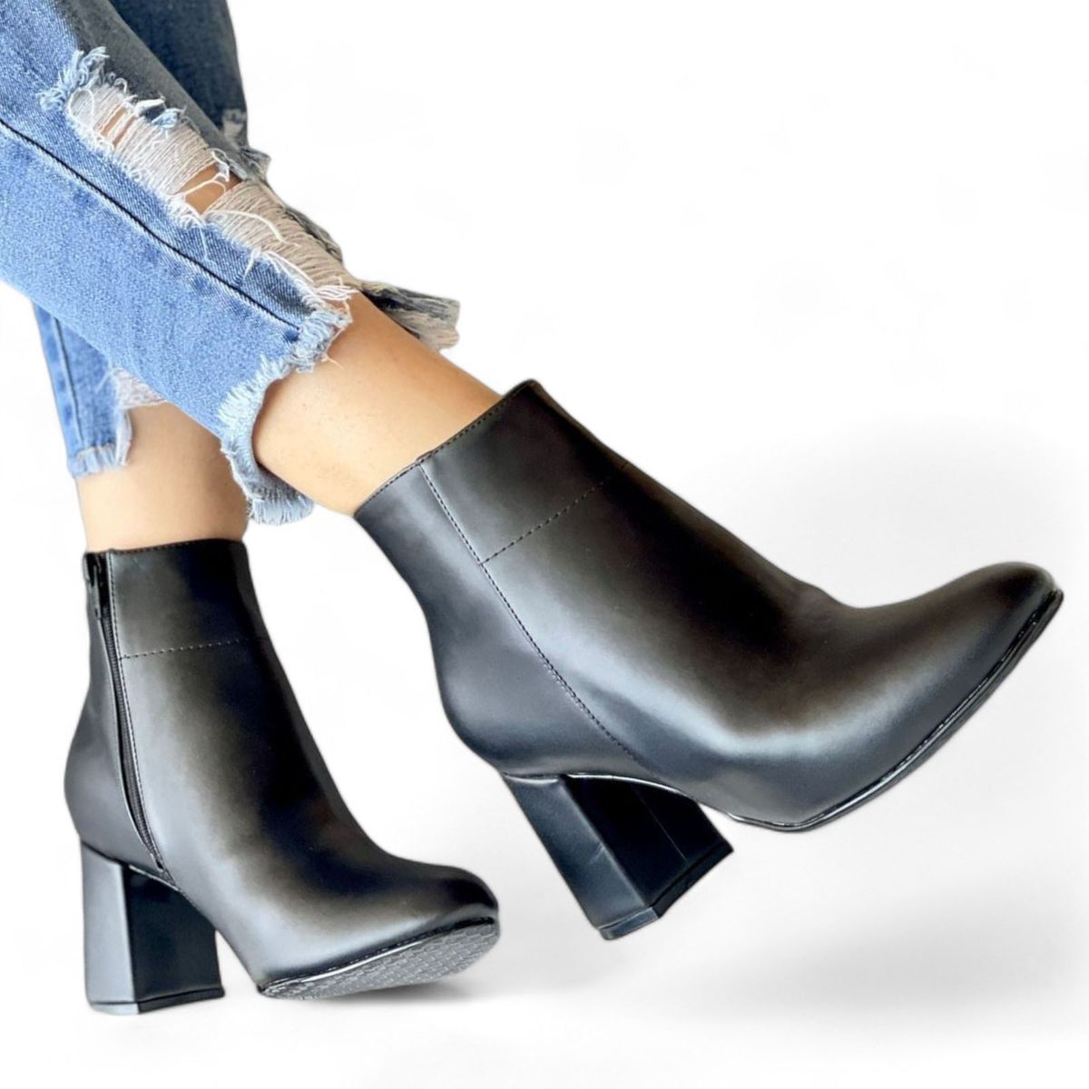 GENERICO - BOTIN MUJER CASUAL TACO 7 1022L-60 COLOR NEGRO