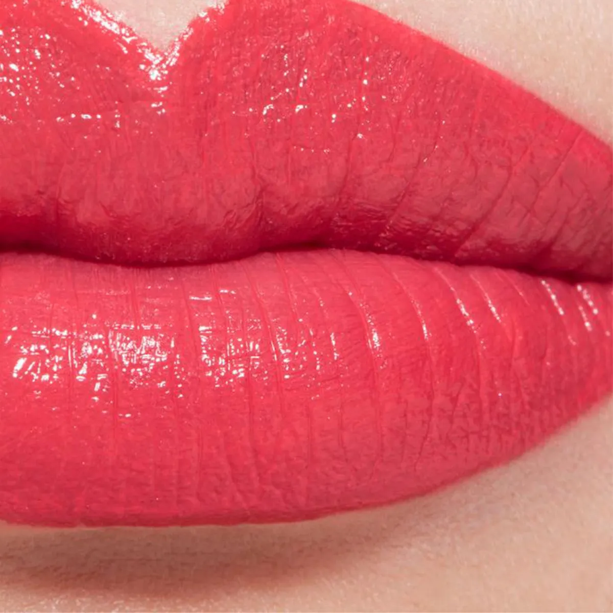 CHANEL - ROUGE ALLURE La Barra De Labios Intensa