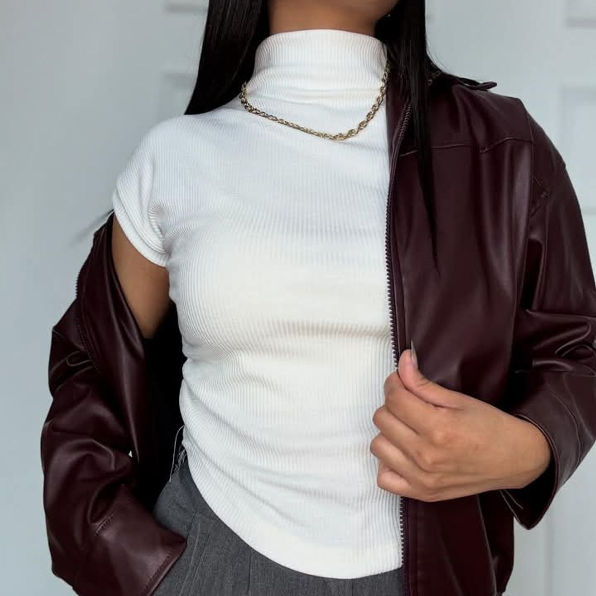 GENERICO - CASACA OVERSIZE CUERINA PARA MUJER