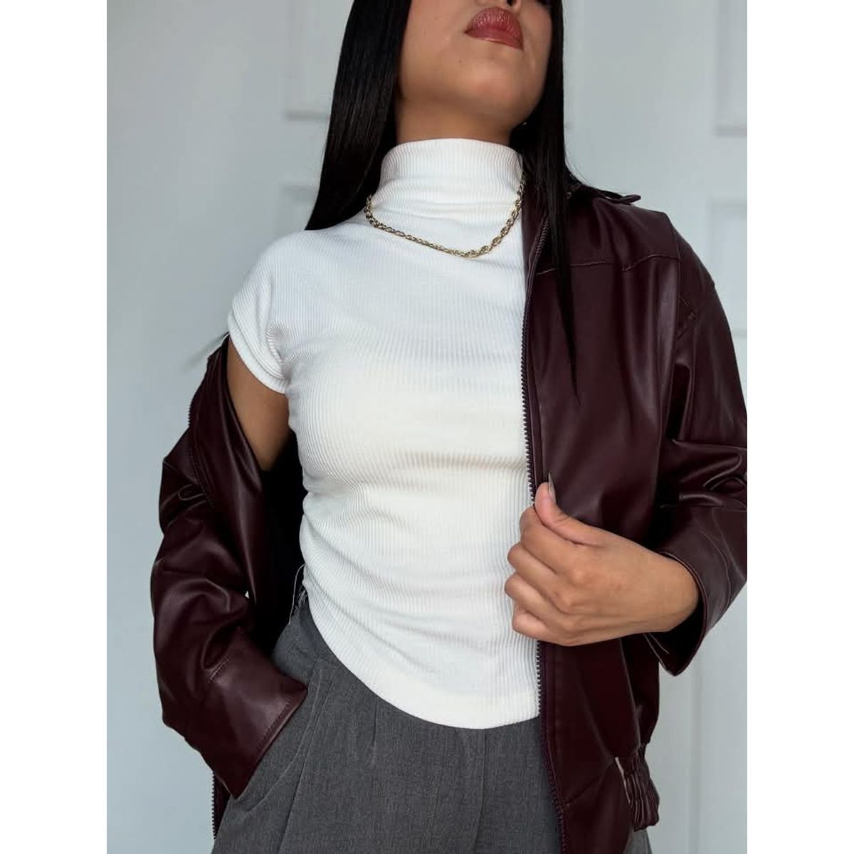 GENERICO - CASACA OVERSIZE CUERINA PARA MUJER