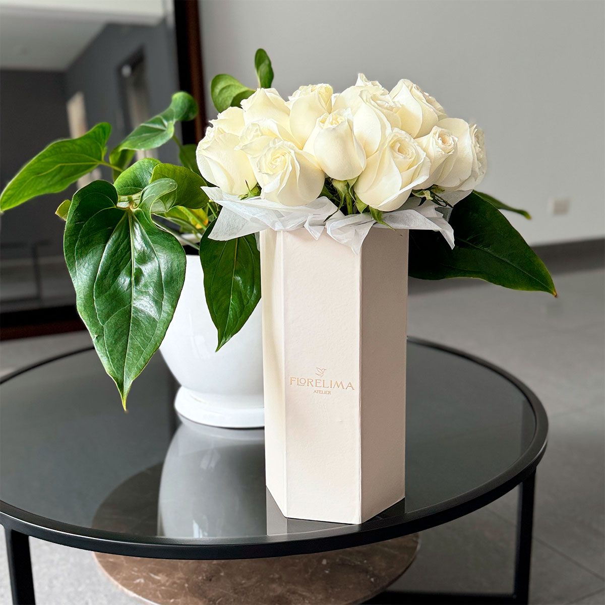 GENERICO - Tall box Rosas Blancas