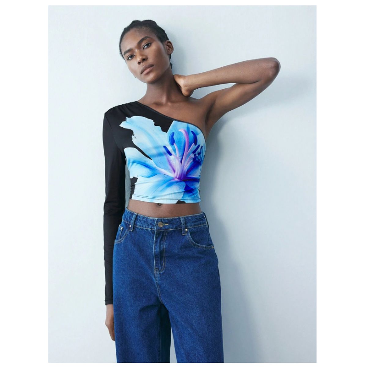 GENERICO - TOP MANGA LARGA FLOR AZUL