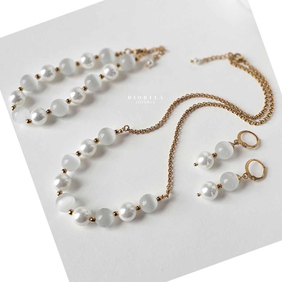 GENERICO - CONJUNTO MIRADA DE LUNA  COLLAR+PULSERA+ARETES DE PERLAS CON PIEDRAS