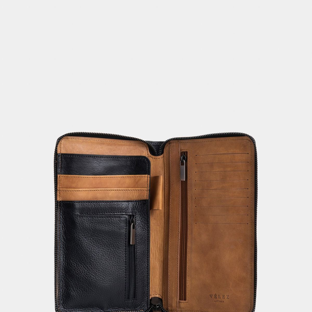 VELEZ - Vélez Porta Pasaporte Marmol De Cuero Mujer Grabado Negro