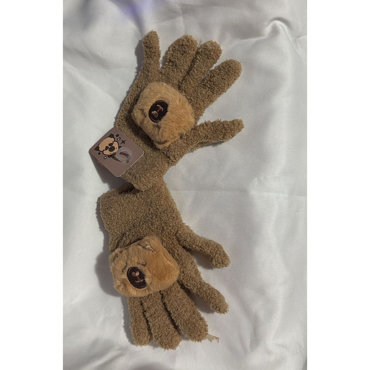 GENERICO - Guantes Infantiles  Personajes invierno Capybara 2