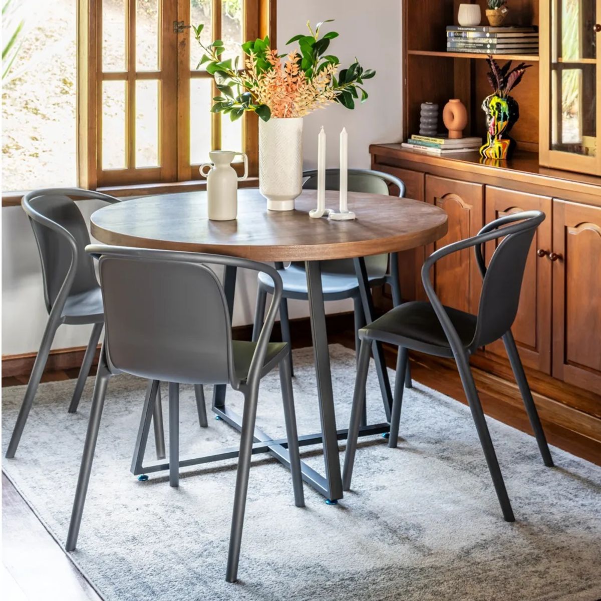 TUGO - Mesa de Comedor Antonia Madera Nogal