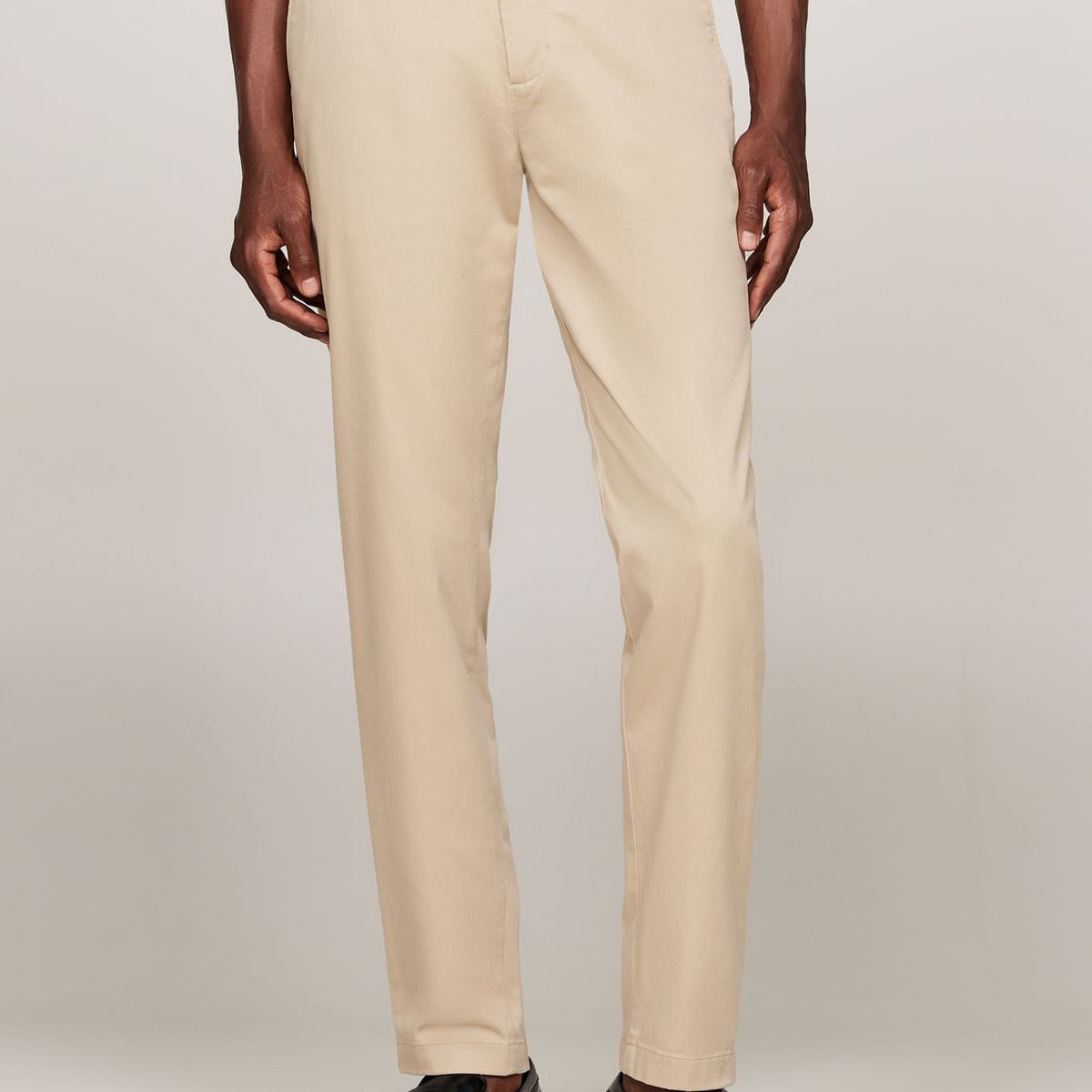 TOMMY HILFIGER - PANTALON HARLEM CHINO SATIN
