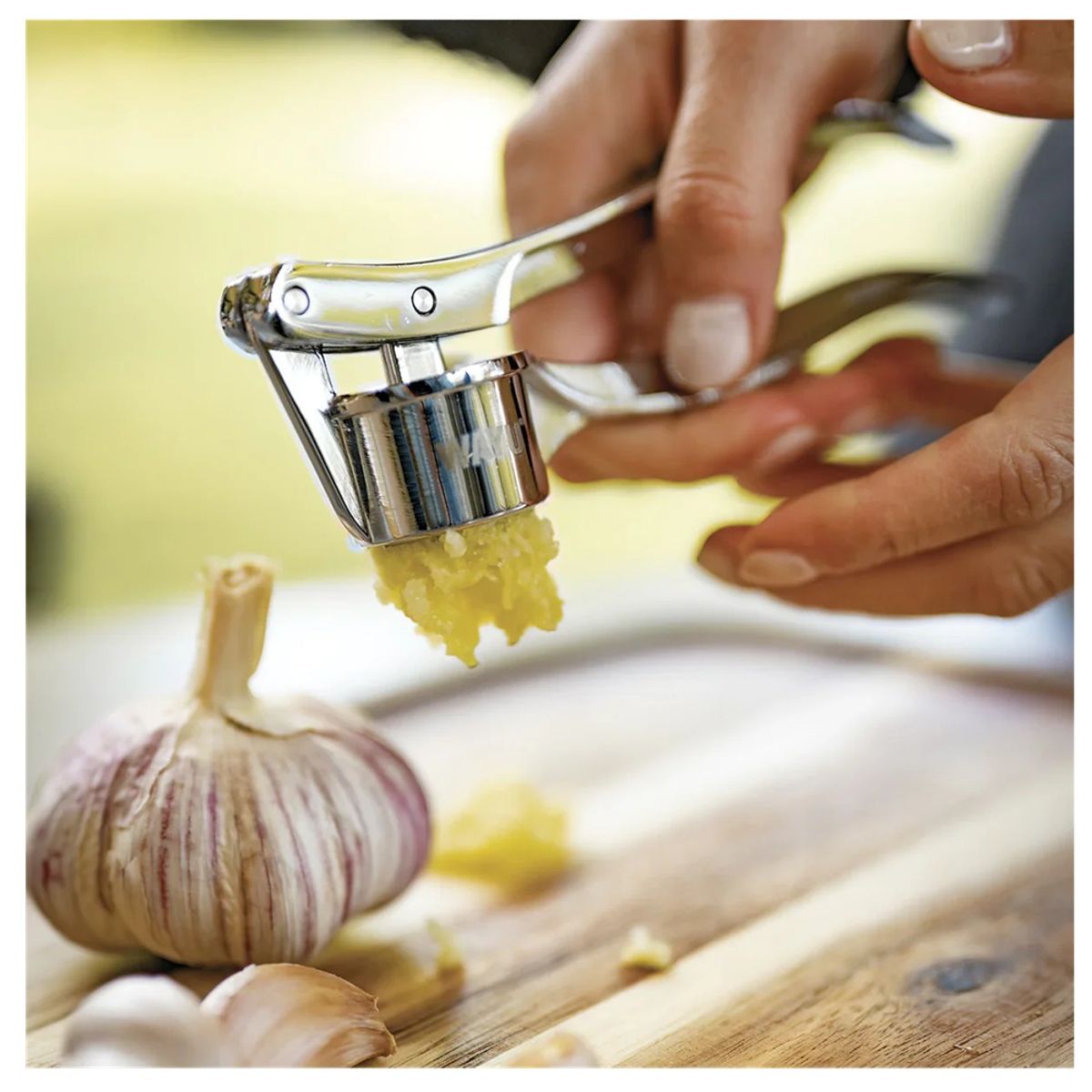 WAYU - PRENSADOR DE AJOS WAYU DE ACERO INOXIDABLE