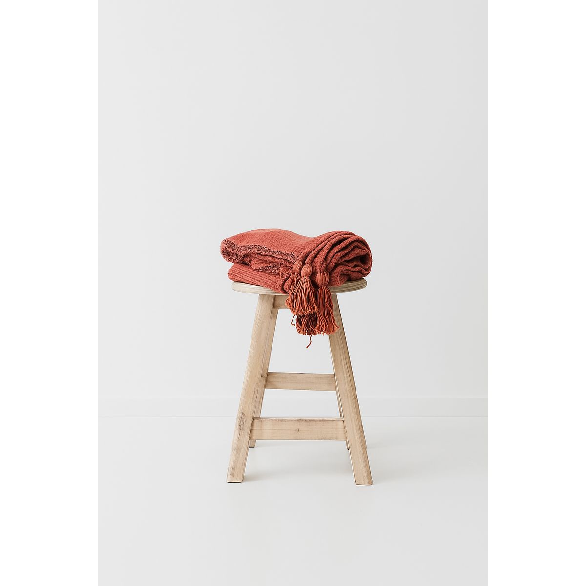 GENERICO - Manta - Pie de Cama 250 × 200 cm en Tejido Waffle con Borlas - Color Ladrillo