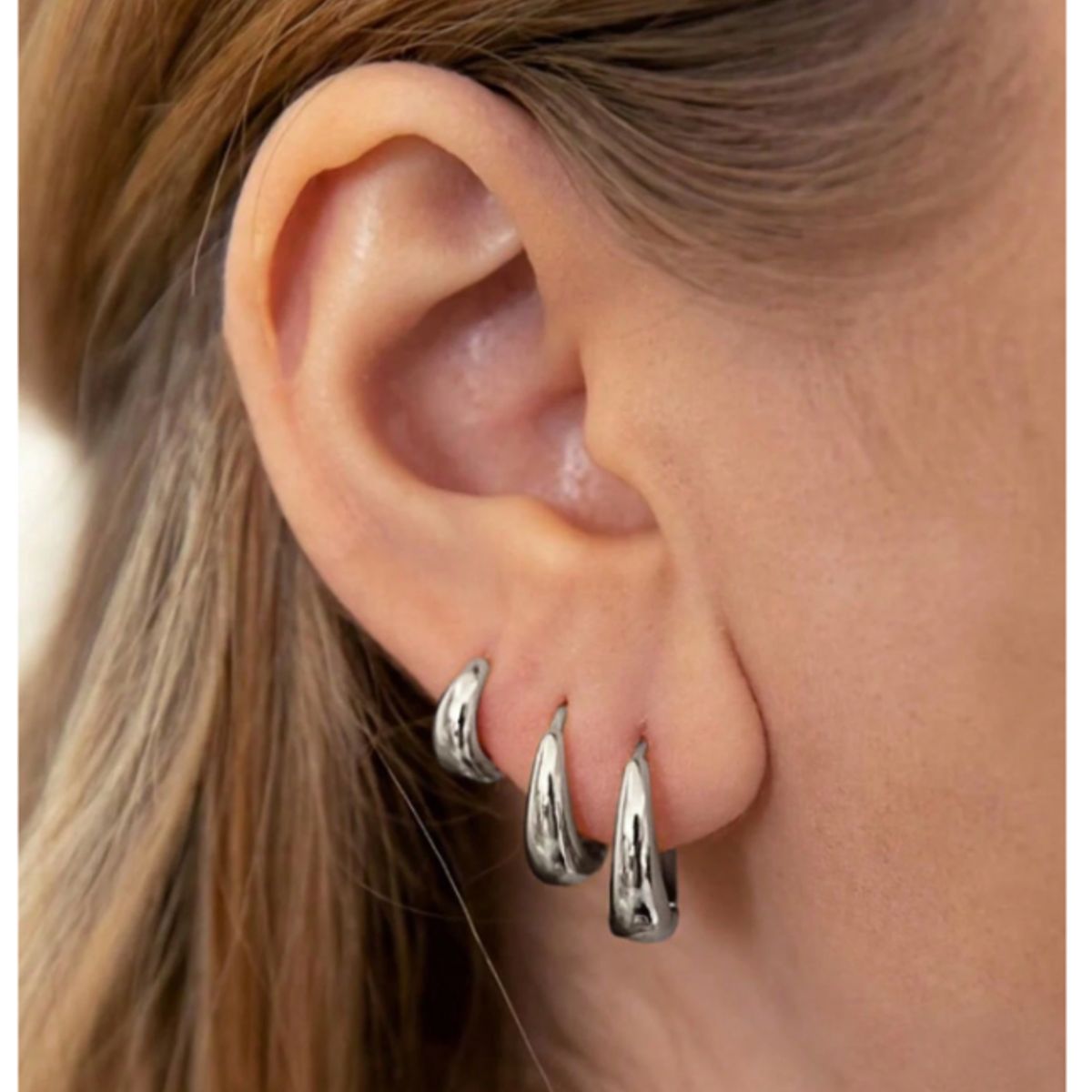 GENERICO - TRES PARES DE ARETES TIPO C