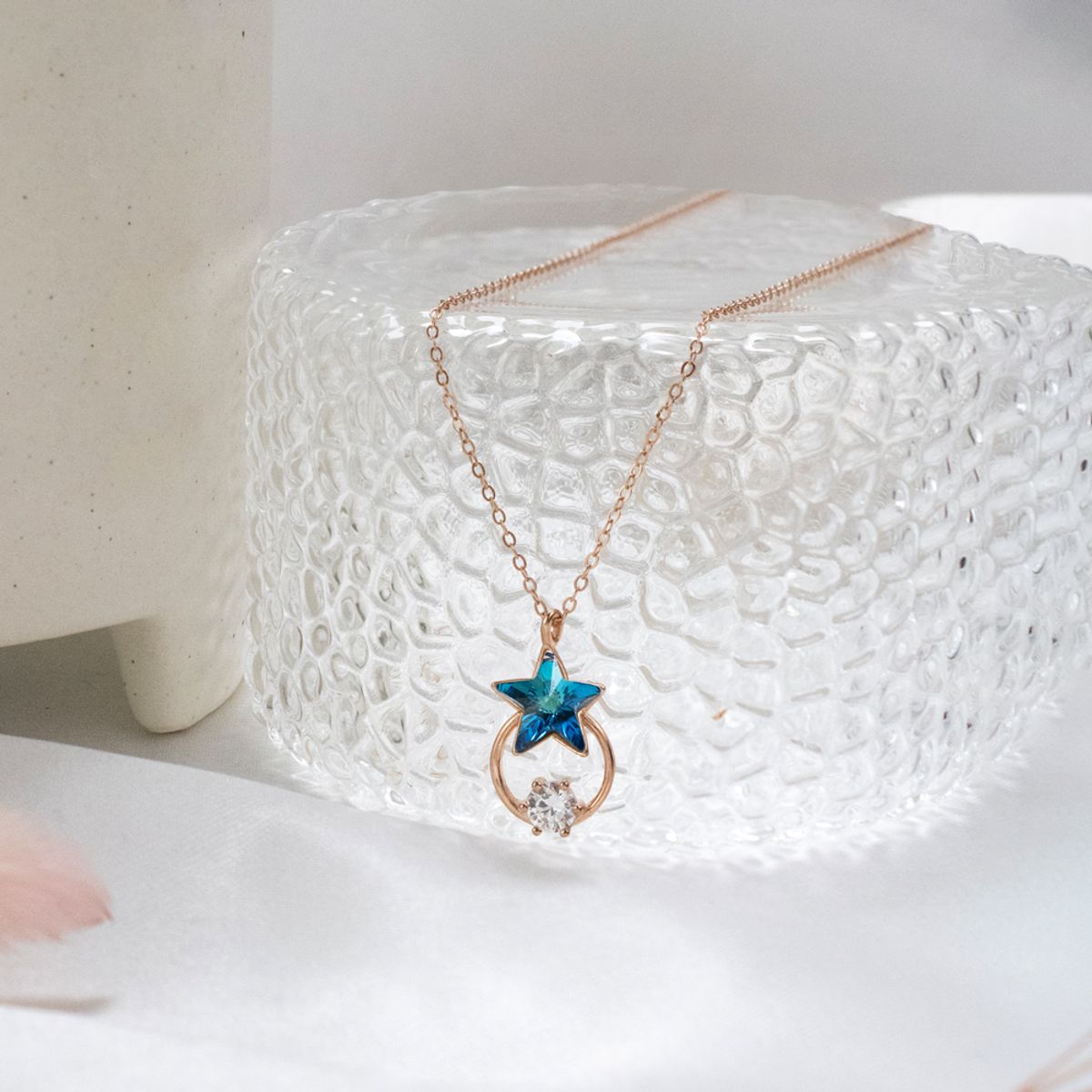 CLEO JOYAS & ACCESORIOS - Collar Treyci Estrella Azul Rose Plata