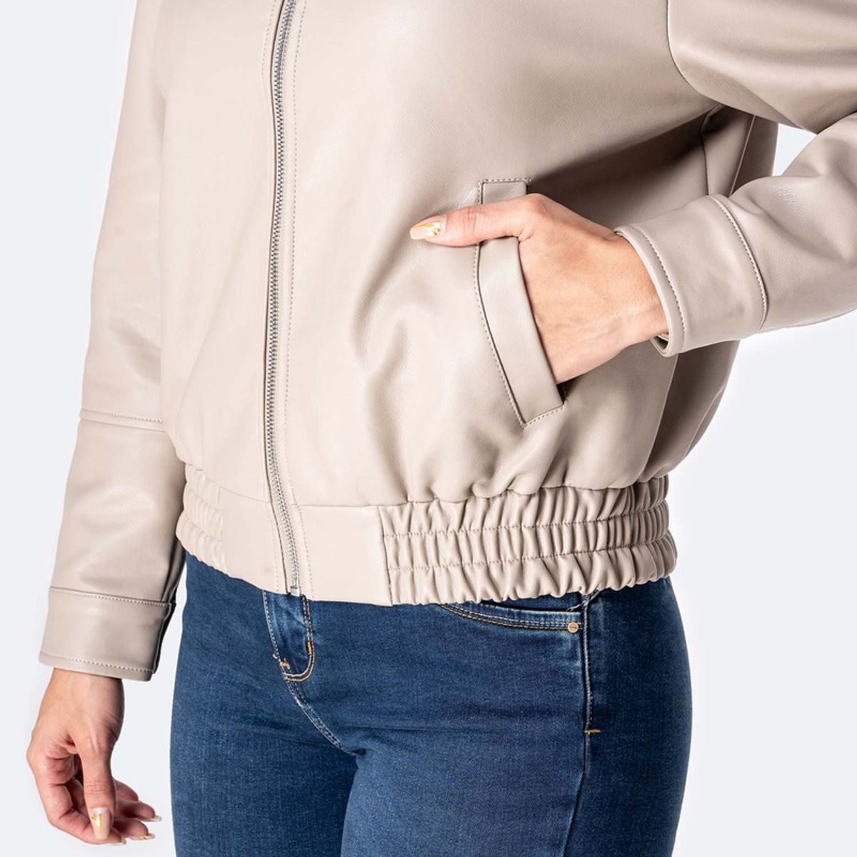 PIONIER - Casaca Cuerina Mujer Dahelyn Pionier