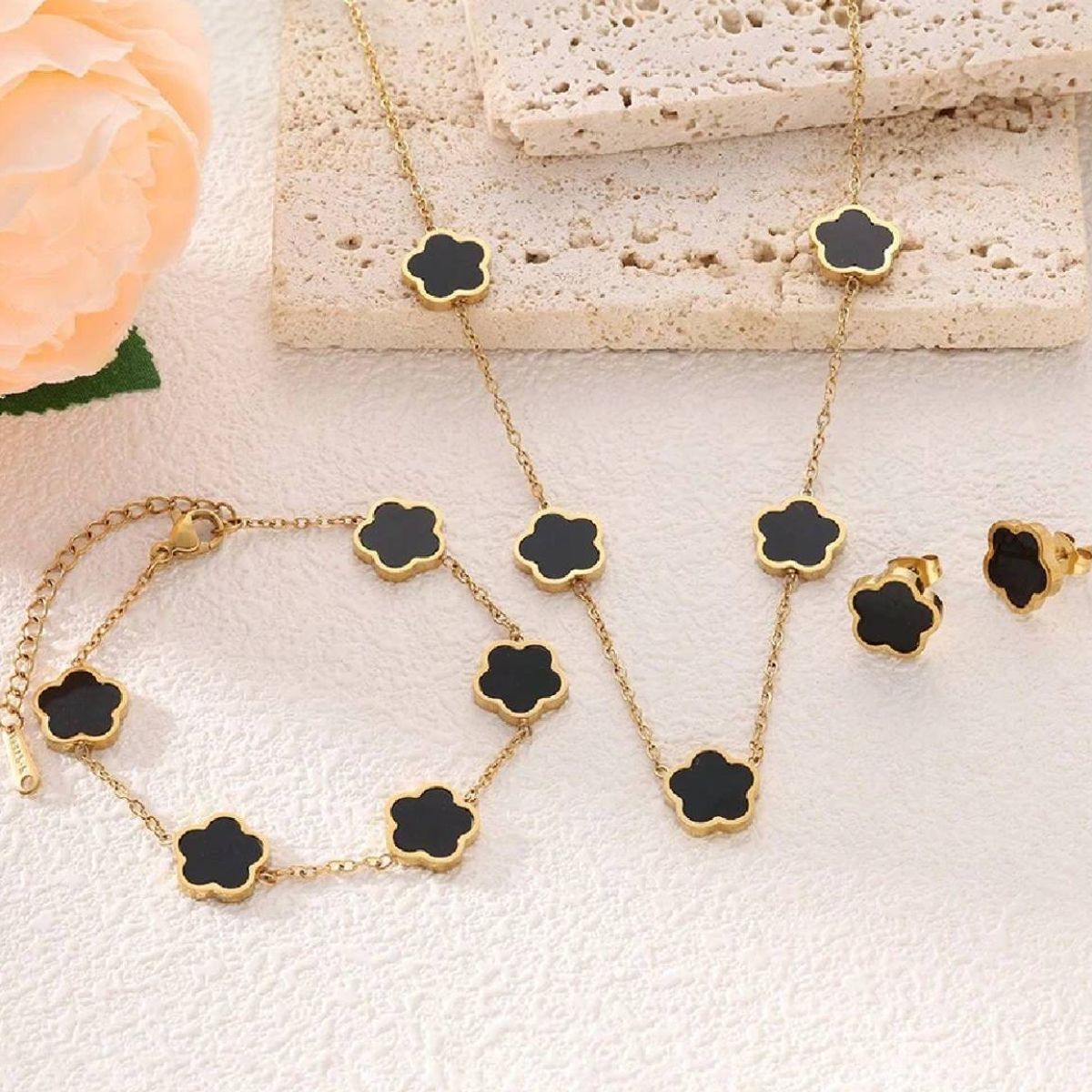 NO LOGO - Set Collar Aretes Y Pulsera Trebol Diseño De Lujo Acero