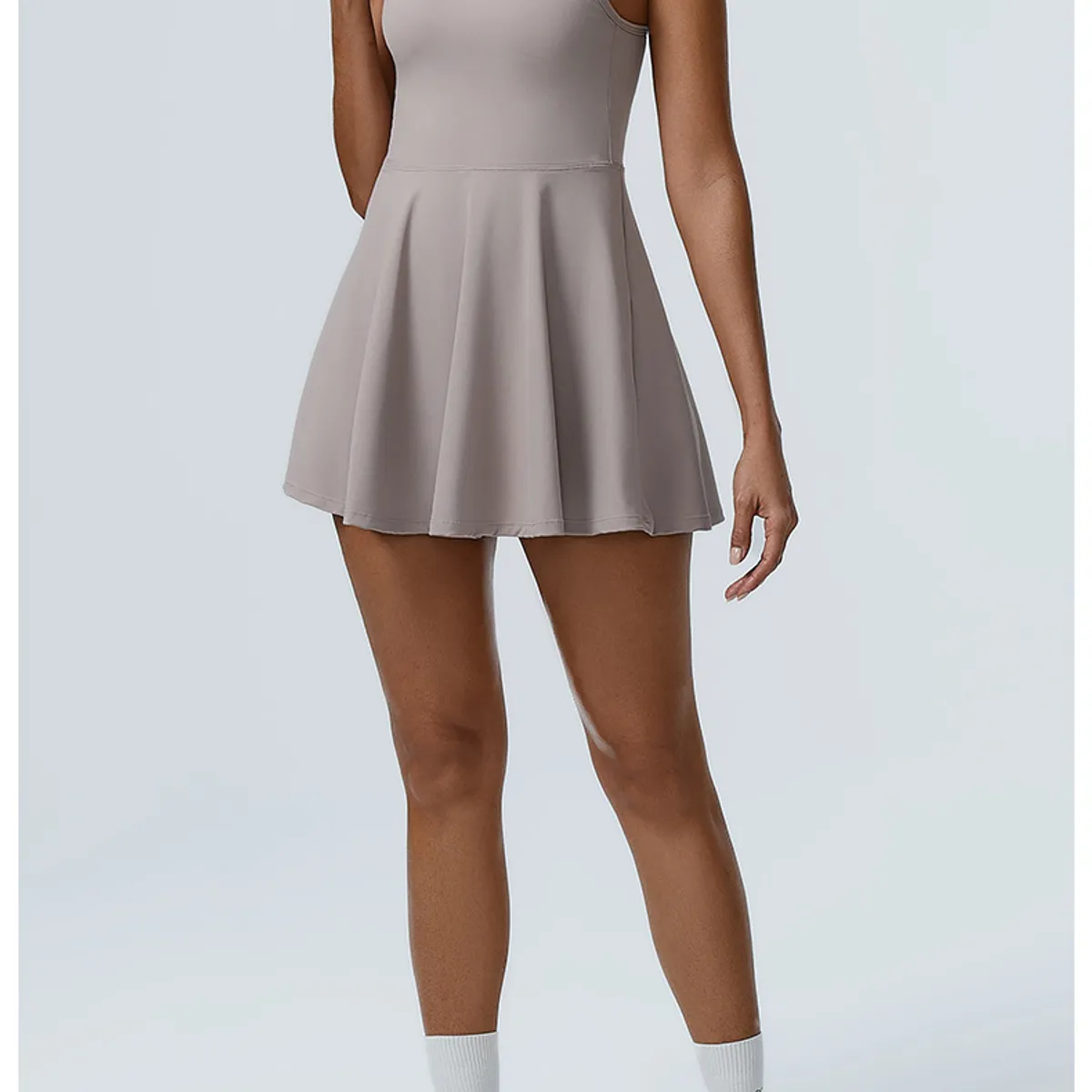 GENERICO - ENTERIZO DEPORTIVO DE FALDA