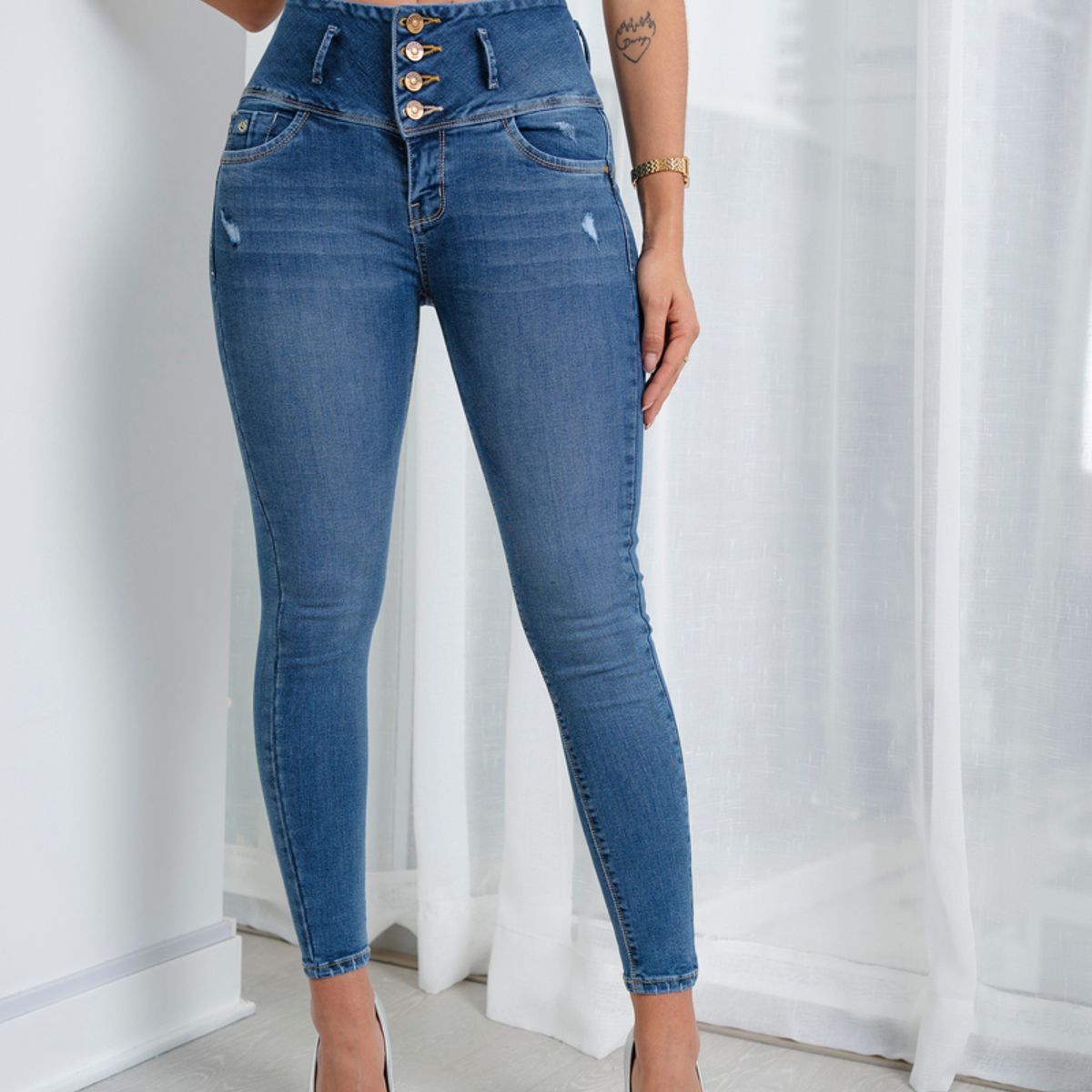 SASSARI - SKINNY ILENIA MARCA SASSARI