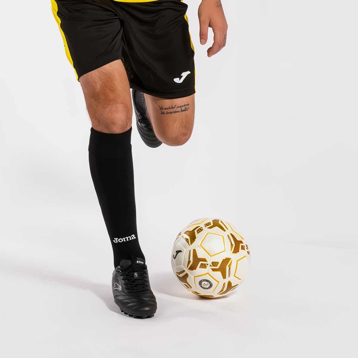 JOMA - Balón Fútbol Flame III Blanco Amarillo Negro T5