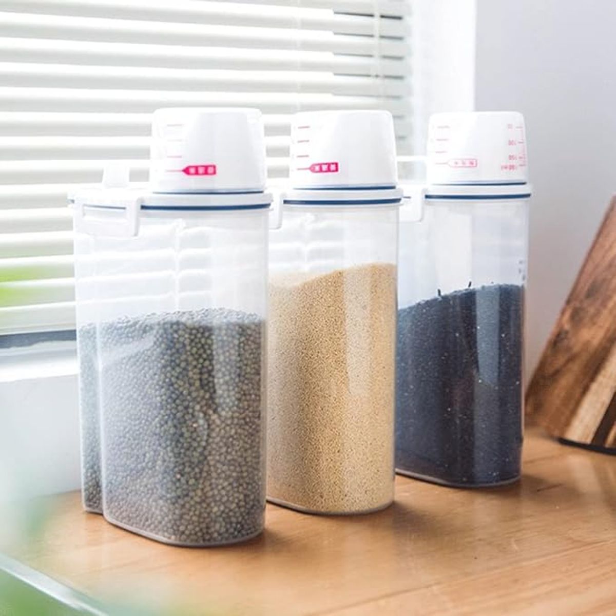 GENERICO - DISPENSADOR PARA CEREAL MULTIUSO DE 2 KILOS CON TAZA MEDIDORA