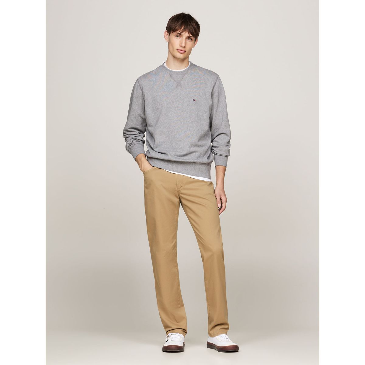 TOMMY HILFIGER - SWEATSHIRT ESSENTIAL TERRY CREWNECK