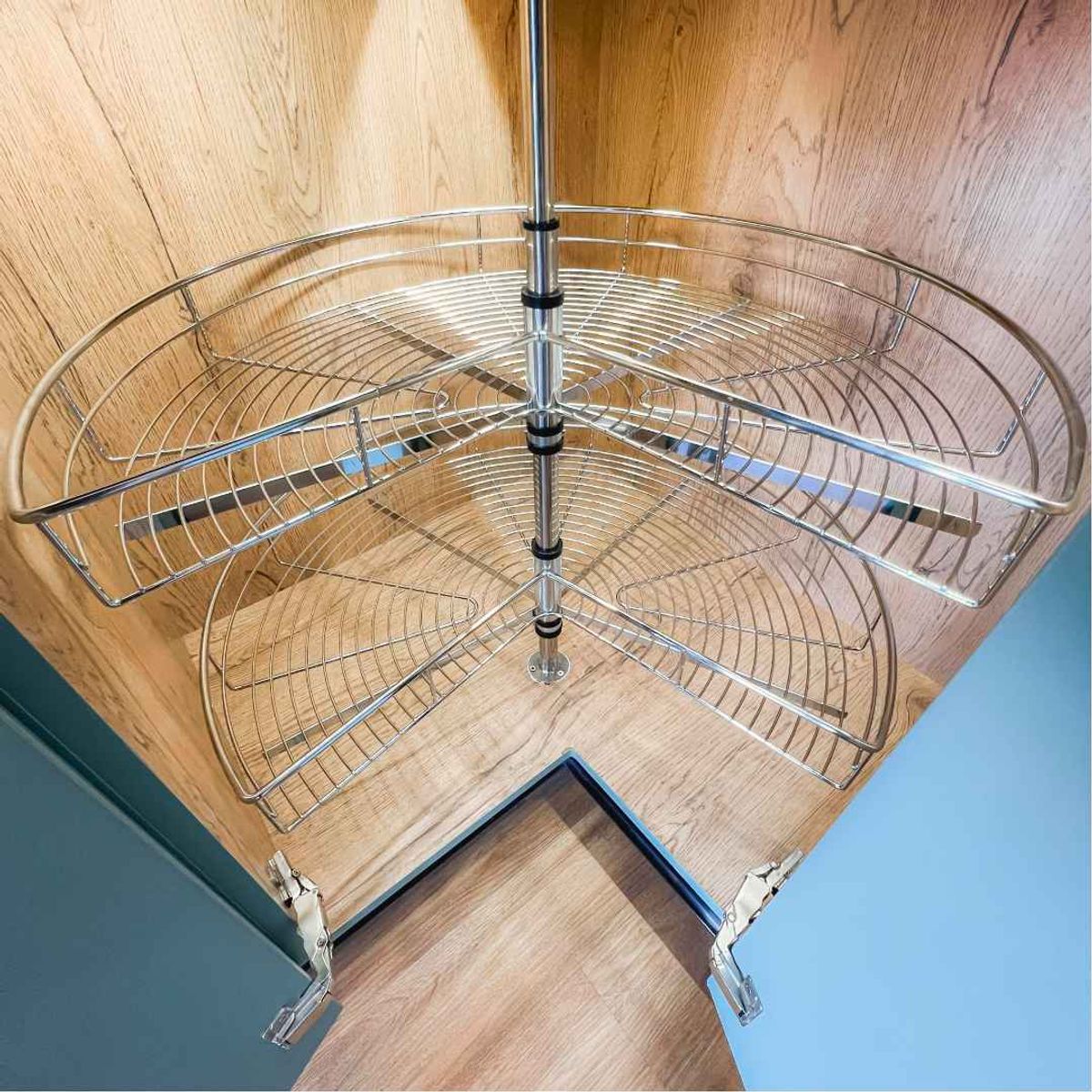 MAS CASA MOBILIARIO Y ACCESORIOS - Torno  270° cromado 62 cm diámetro