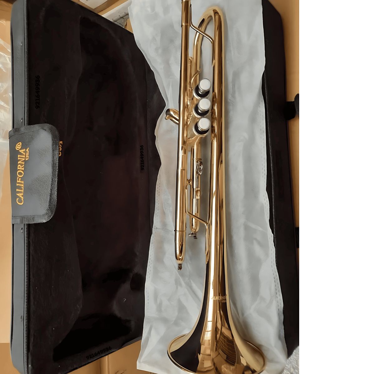 CALIFORNIA - Trompeta California ORIGINAL DORADO