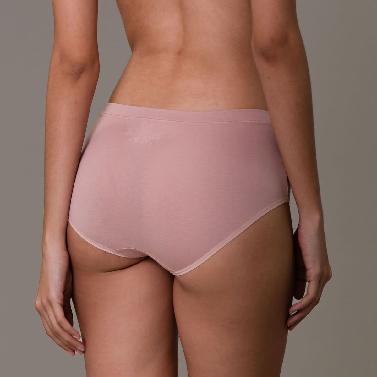 CALVIN KLEIN - PANTY TABLE BASIC COTTON - BRIEF (MID RISE)