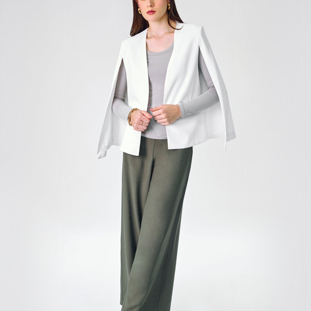 BANATY - CAPA SASTRE ESTILO BLAZER DE MUJER BELLA